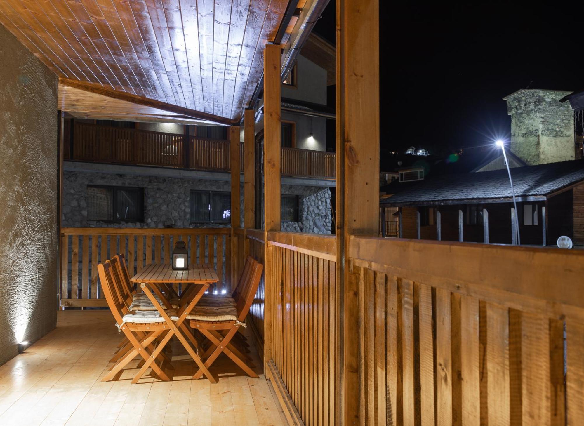 La Maison 메스티아 외부 사진