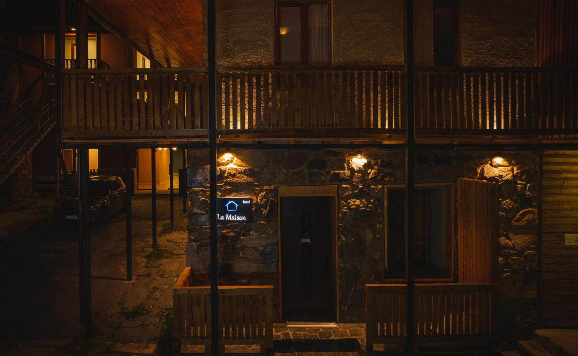 La Maison 메스티아 외부 사진